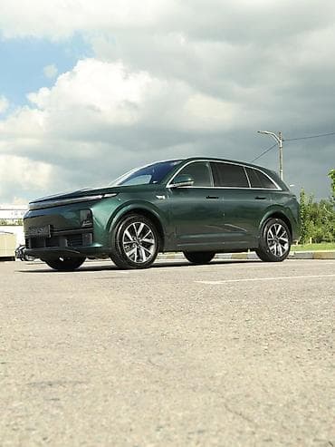 lix: Lixiang L7: 2023 г., 1.5 л, Автомат, Электромобиль, Кроссовер — 8