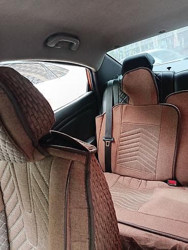 Hyundai Solaris: 2015 г., 1.6 л, Автомат, Газ, Седан — 2