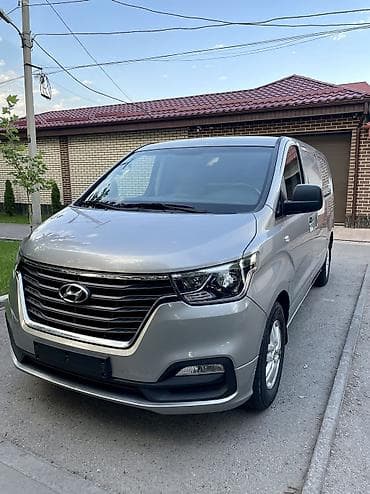 Hyundai Grand Starex: 2020 г., 2.5 л, Автомат, Дизель — 7