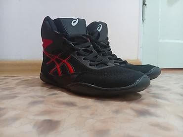 Мужская обувь: Мужские кроссовки, 42, Asics, Новый, цвет - Черный, Платная доставка — 3