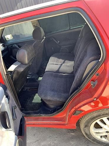 k3 ve: Volkswagen Golf: 1992 г., 1.8 л, Ручные, Бензин, Хэтчбэк — 6