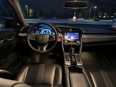 mazda cronos: Honda Civic: 2018 г., 1.5 л, Вариатор, Бензин, Седан — 6