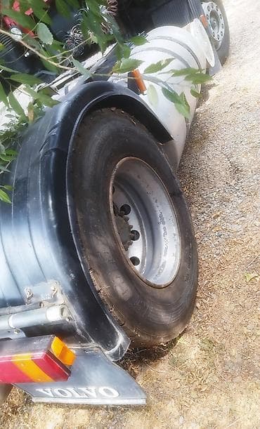 audi s line: Тягач, Volvo — 4