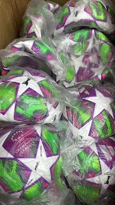 футболные формы: Футбольные мячи (разные модели и дизайны) - Профессиональные и — 3