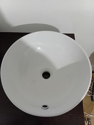 раковина для ванной с тумбой и зеркалом: Раковина для ванной, Особенности: Глянцевое, Круглая форма, Материал: Керамика — 1