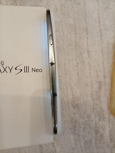 Samsung Б/у, 16 ГБ, цвет - Белый — 4