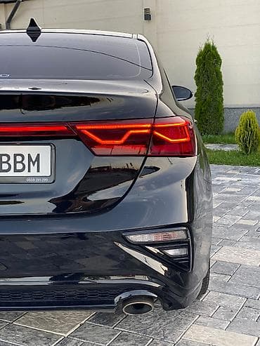 mazda cronos: Kia K3: 2019 г., Вариатор, Бензин — 6