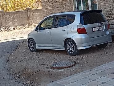 радар авто: Honda Fit: 2002 г., 1.3 л, Вариатор, Бензин, Хетчбек — 4