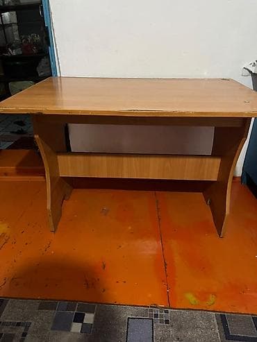 small table: Кухонный стол и стул, Б/у, цвет - Коричневый — 2