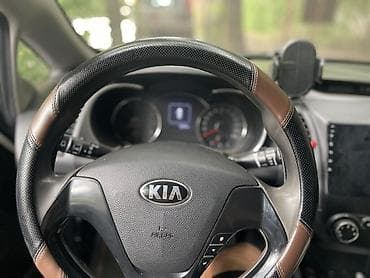 посадка авто: Kia Cerato: 2018 г., 1.6 л, Автомат, Бензин, Седан — 7