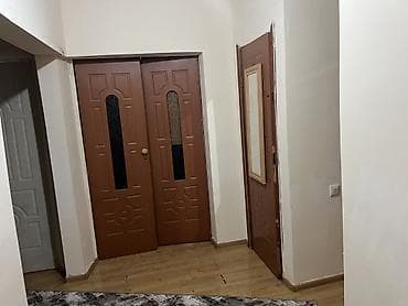 з ком квартира: 3 комнаты, С мебелью полностью — 8