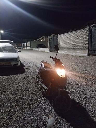 Скутер XFMTO (Xongfeng Motor) На новом двигателе проехали 5000 км !!