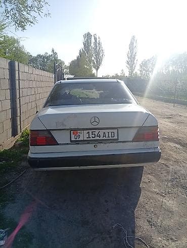 Транспорт: Mercedes-Benz W124: 1985 г. — 5