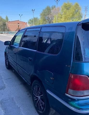 450h lexus: Honda Odyssey: 1995 г., 2.3 л, Автомат, Бензин, Минивэн — 5