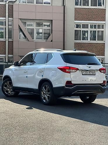 алькантар: Ssangyong Rexton: 2020 г., 2.2 л, Автомат, Дизель, Внедорожник — 3