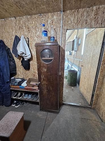 Куплю мебель: кресла, столы, стулья, шкафы советского периода at lalafo.kg Куплю мебель: кресла, столы, стулья, шкафы советского периода