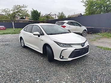 lexus lx600: Toyota Corolla: 2022 г., 1.8 л, Вариатор, Гибрид, Седан — 2