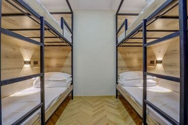 купить комнату гостиничного типа в бишкеке: 280 м², С мебелью — 1