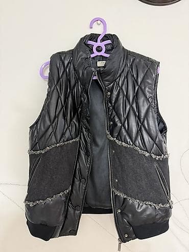 рубашк: Набор женской верхней одежды и рубашек (4 предмета) 1) Зеленая — 2