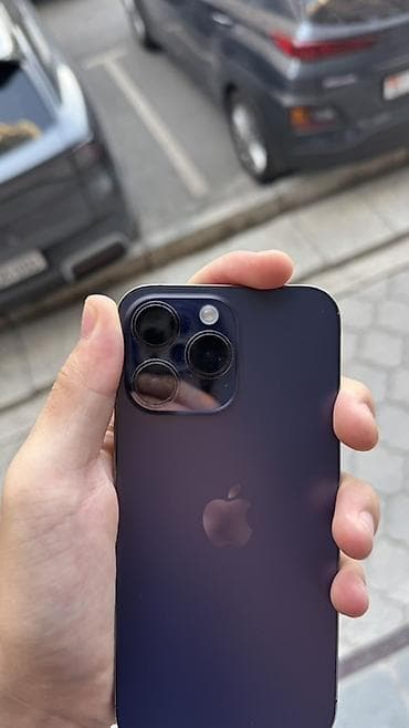 iphone pro 14: IPhone 14 Pro Max, Б/у, 256 ГБ, Deep Purple, Защитное стекло, 77 % — 4