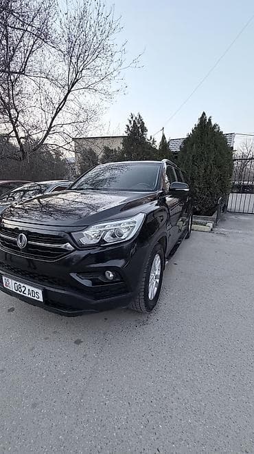 Транспорт: Ssangyong Rexton: 2018 г., Внедорожник — 1
