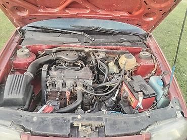 mini kooper: Volkswagen Vento: 1993 г., 1.8 л, Механика, Бензин, Седан — 6