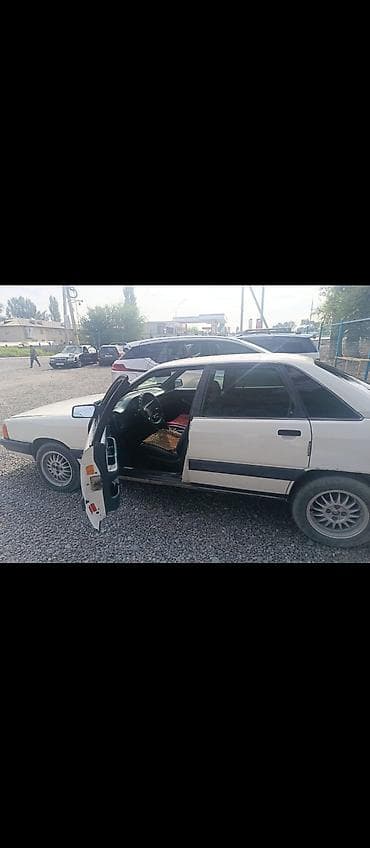 Транспорт: Audi 100: 1989 г., 1.8 л, Механика, Бензин, Седан — 1