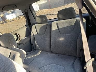 митсубиси спэйс стар: Mitsubishi Chariot: 1999 г., 2.4 л, Автомат, Бензин, Минивэн — 6