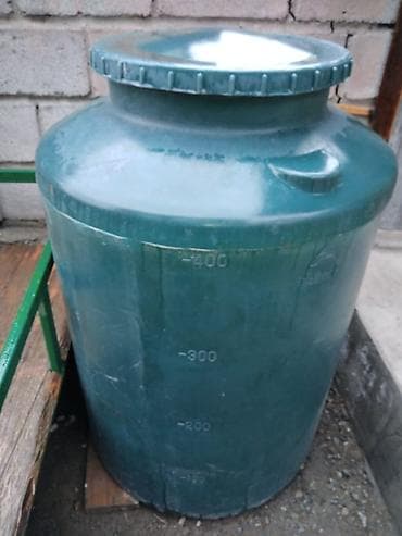 комар кара кече: Бак, Пластик — 3