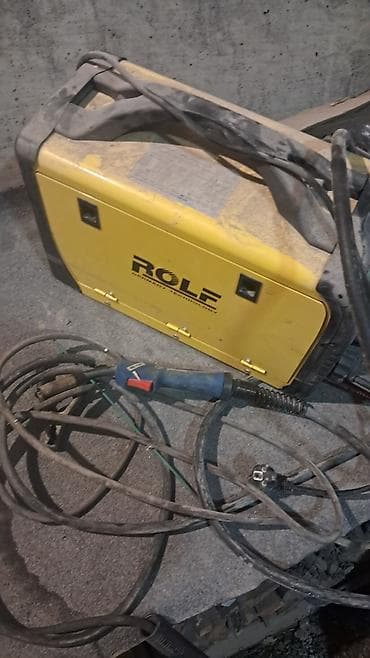 Сварочный аппарат, Полуавтомат