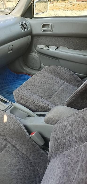 coroll: Toyota Corolla: 1998 г., 1.5 л, Автомат, Бензин, Седан — 1