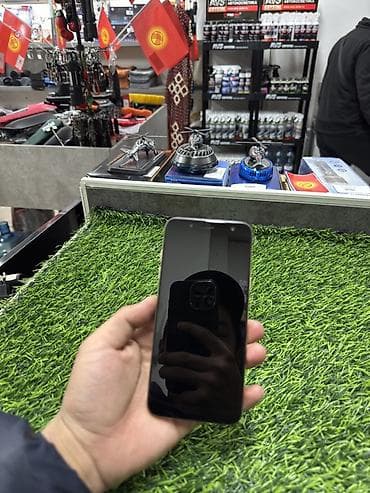 mi poco: Samsung Galaxy A6, Б/у, 32 ГБ, цвет - Золотой — 3