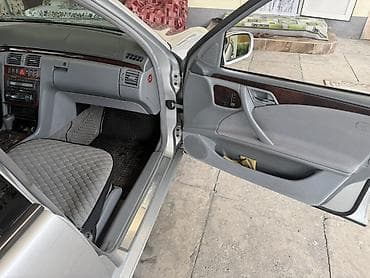 infinity fx35: Mercedes-Benz E-Class: 2000 г., 3.2 л, Автомат, Бензин, Седан — 5