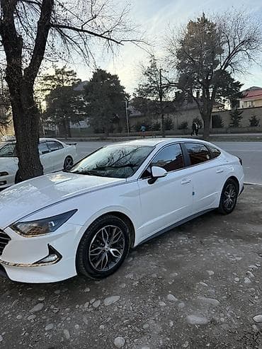 соната дн 8 2019: Hyundai Sonata: 2019 г., 2 л, Автомат, Газ, Седан — 2
