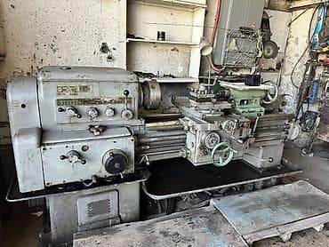 Токарный станок без ЧПУ, 1К62