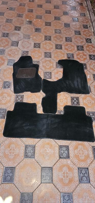 bmw 5: Плоские Ворсовые Полики Для салона Honda, цвет - Черный — 1