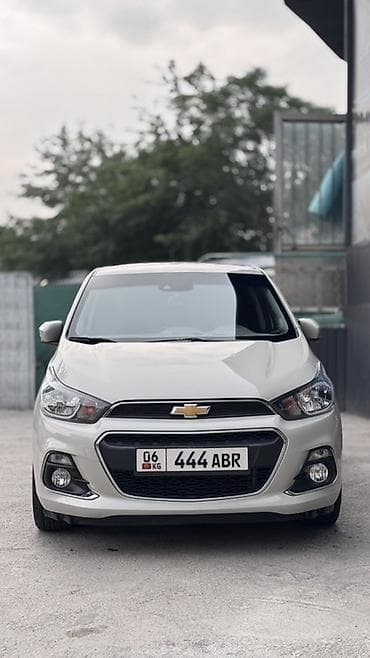 geely электромобиль: Chevrolet Spark: 2018 г., 0.1 л, Автомат, Бензин, Хэтчбэк — 5