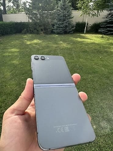 galax: Samsung Galaxy Z Flip 5, цвет - Серый — 2