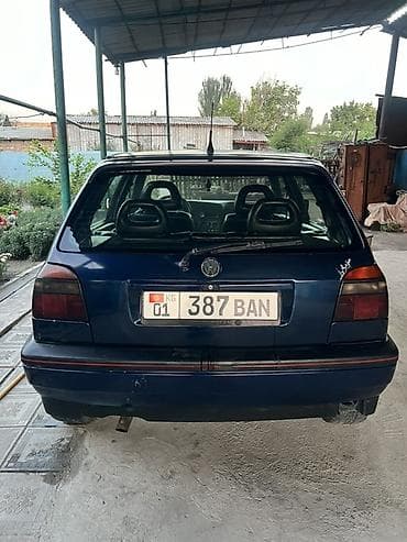 Продажа авто: Volkswagen Golf: 1992 г., 2 л, Механика, Хэтчбэк — 2