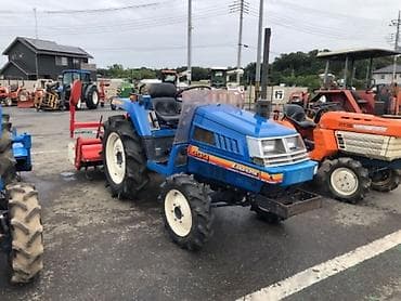 юта трактор: Продается японский трактор Iseki TU200, полный привод, с фрезой — 2