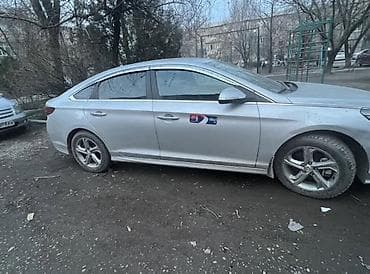 Hyundai Sonata: 2021 г., 2 л, Автомат, Газ, Седан