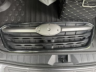 Решетка радиатора Subaru 2020 г., Б/у, Аналог