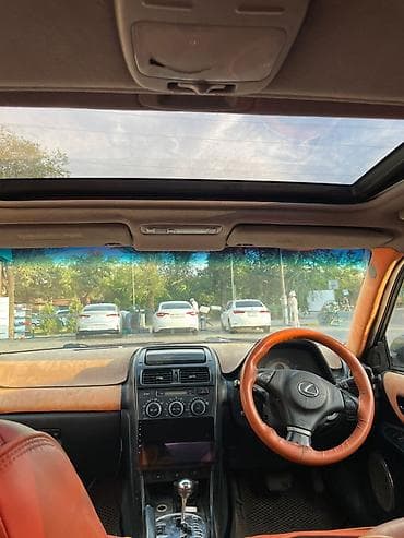 Транспорт: Lexus IS: 2003 г., Автомат, Бензин, Седан — 7