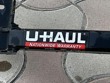 универсальный фаркоп: Фаркоп U-HAUL с шаровой опорой - Бренд: U-HAUL (наклейка U-HAUL — 3