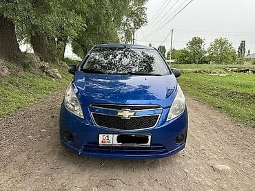 Chevrolet Spark: 2011 г., 1 л, Механика, Бензин, Хэтчбэк