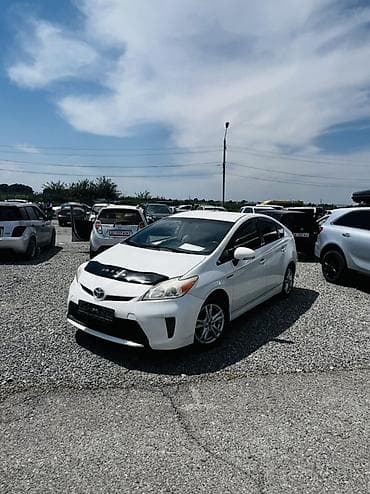 стояночный тормоз: Toyota Prius: 2014 г., 1.8 л, Вариатор, Гибрид, Лифтбек — 1