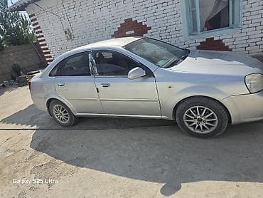 Chevrolet Lacetti: 2003 г., 1.6 л, Автомат, Бензин, Седан — 7