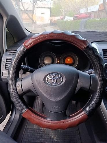 тайота прадо 80: Toyota Auris: 2006 г., 1.4 л, Ручные, Бензин, Хэтчбэк — 3