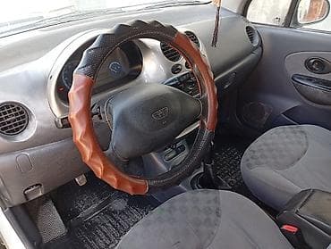 кочкор авто: Daewoo Matiz: 2001 г., Кол менен иштөөчү, Бензин, Хетчбек — 3