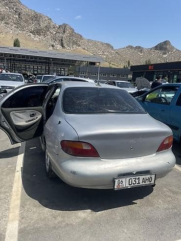 боковое: Hyundai Avante: 1996 г. — 3